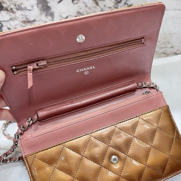 🚩steal Authentic Chanel Tan Quilted Crossbody Bag with Chain - Picture 6 of 12